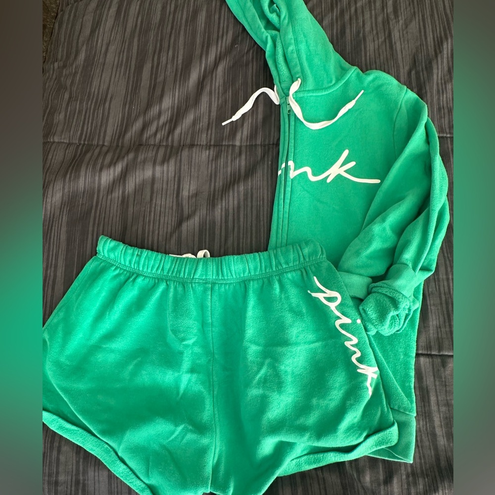 VS PINK MATCHING SHORTS SET